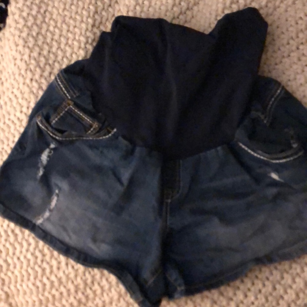 Distressed maternity jean shorts